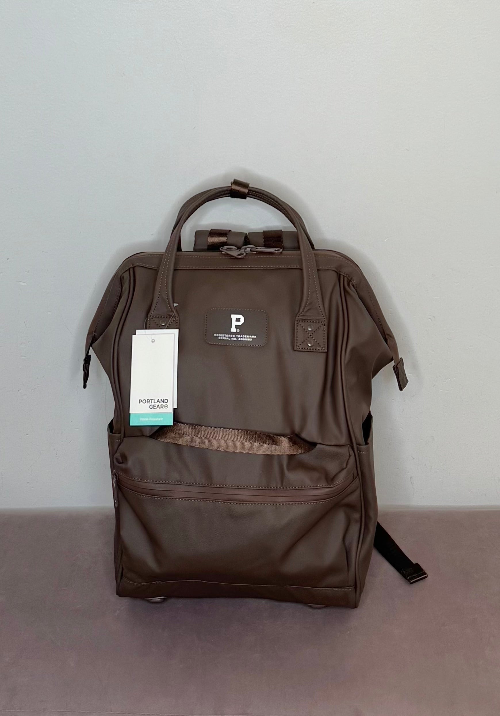 Cascade Backpack - Standard - Chocolate